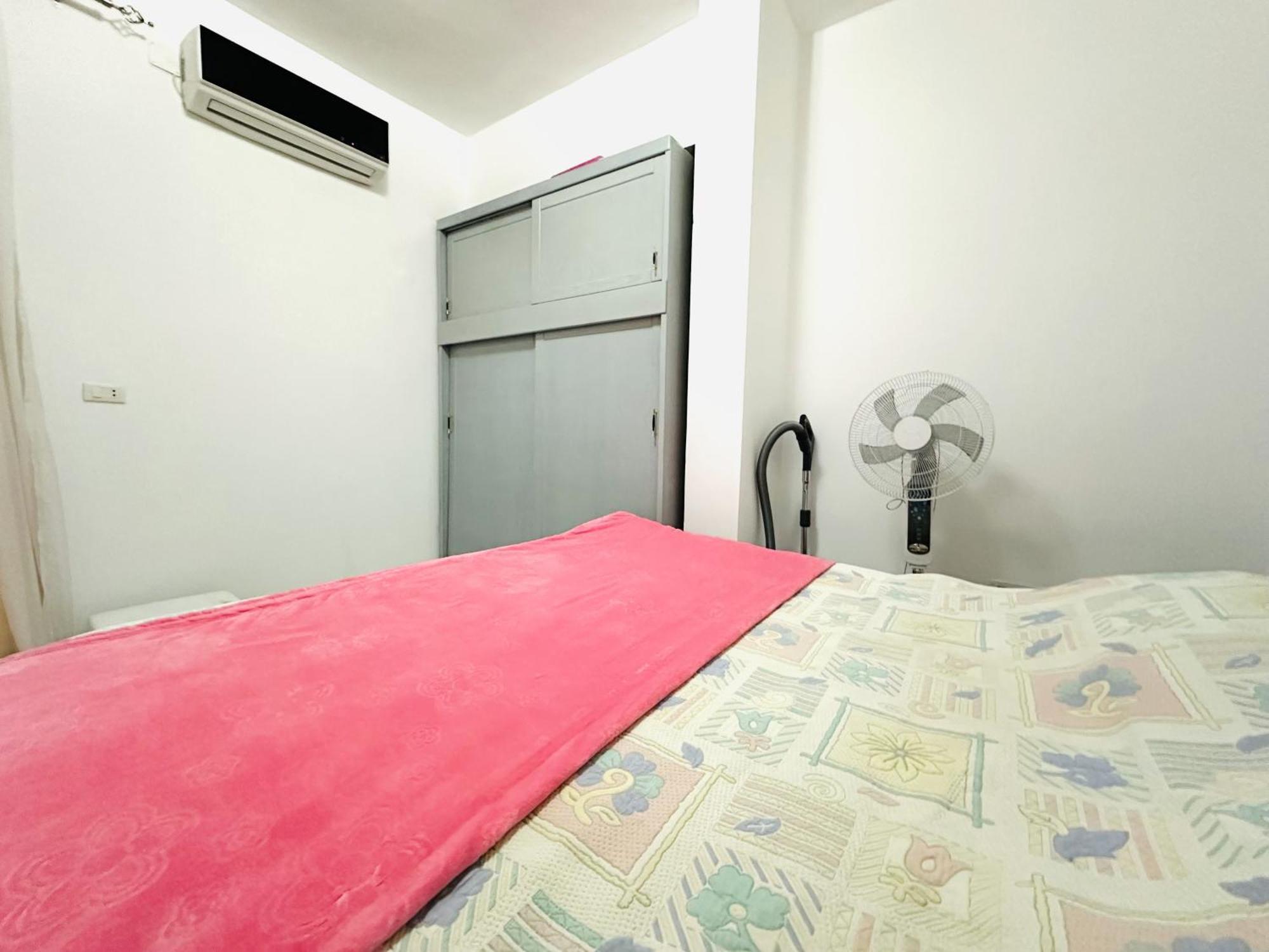 Апартаменты Angie House Embassy Area With Wi Fi Хургада Экстерьер фото